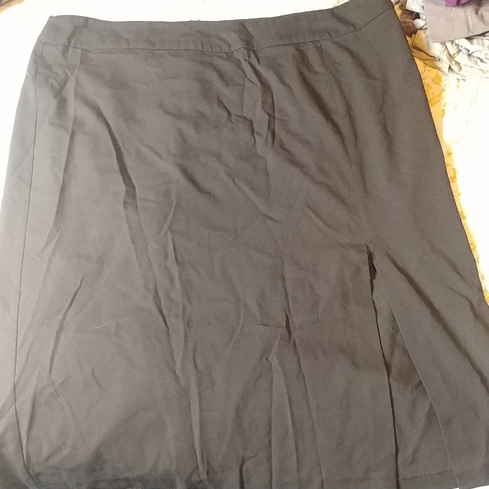 Black skirt